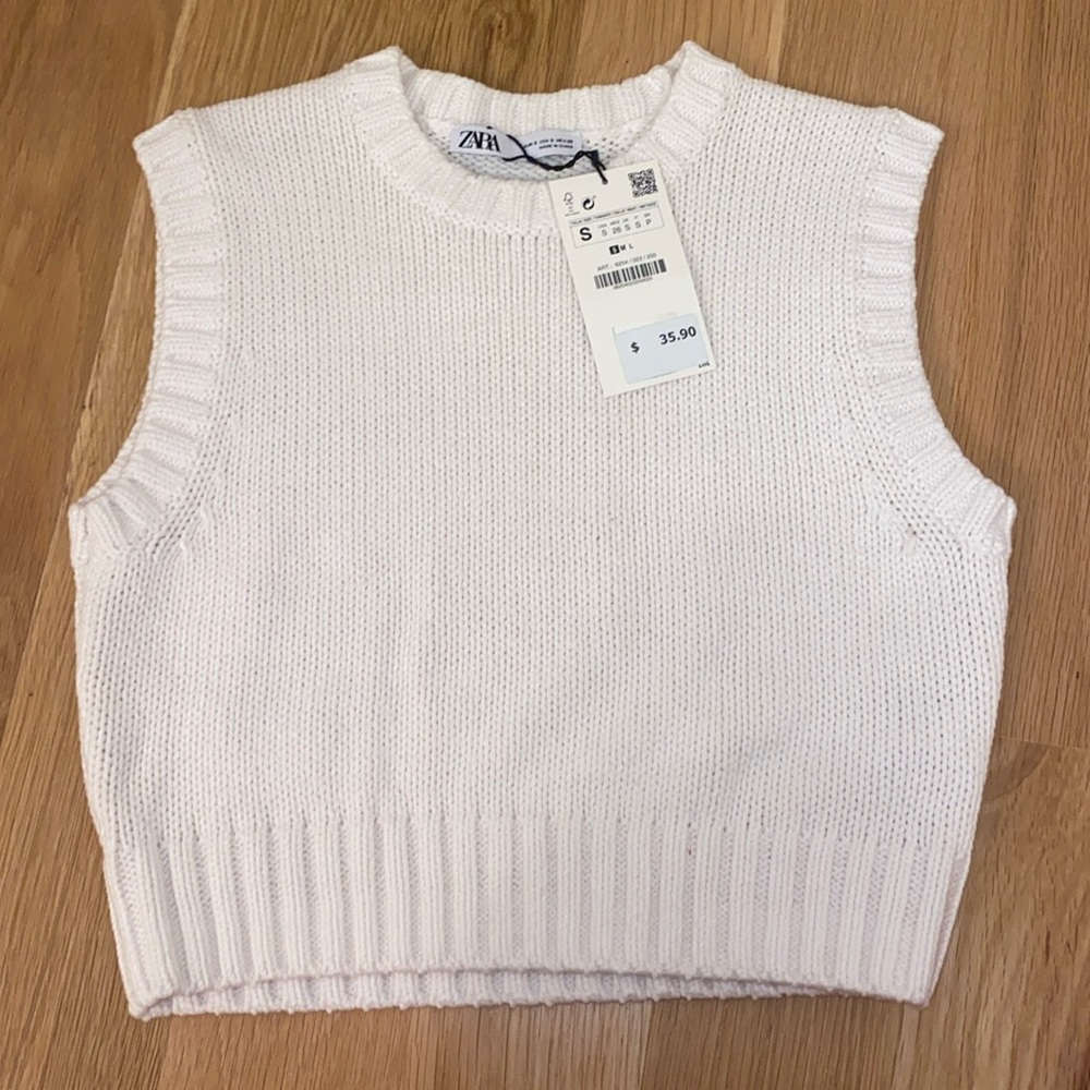 Zara, cropped knit sweater vest